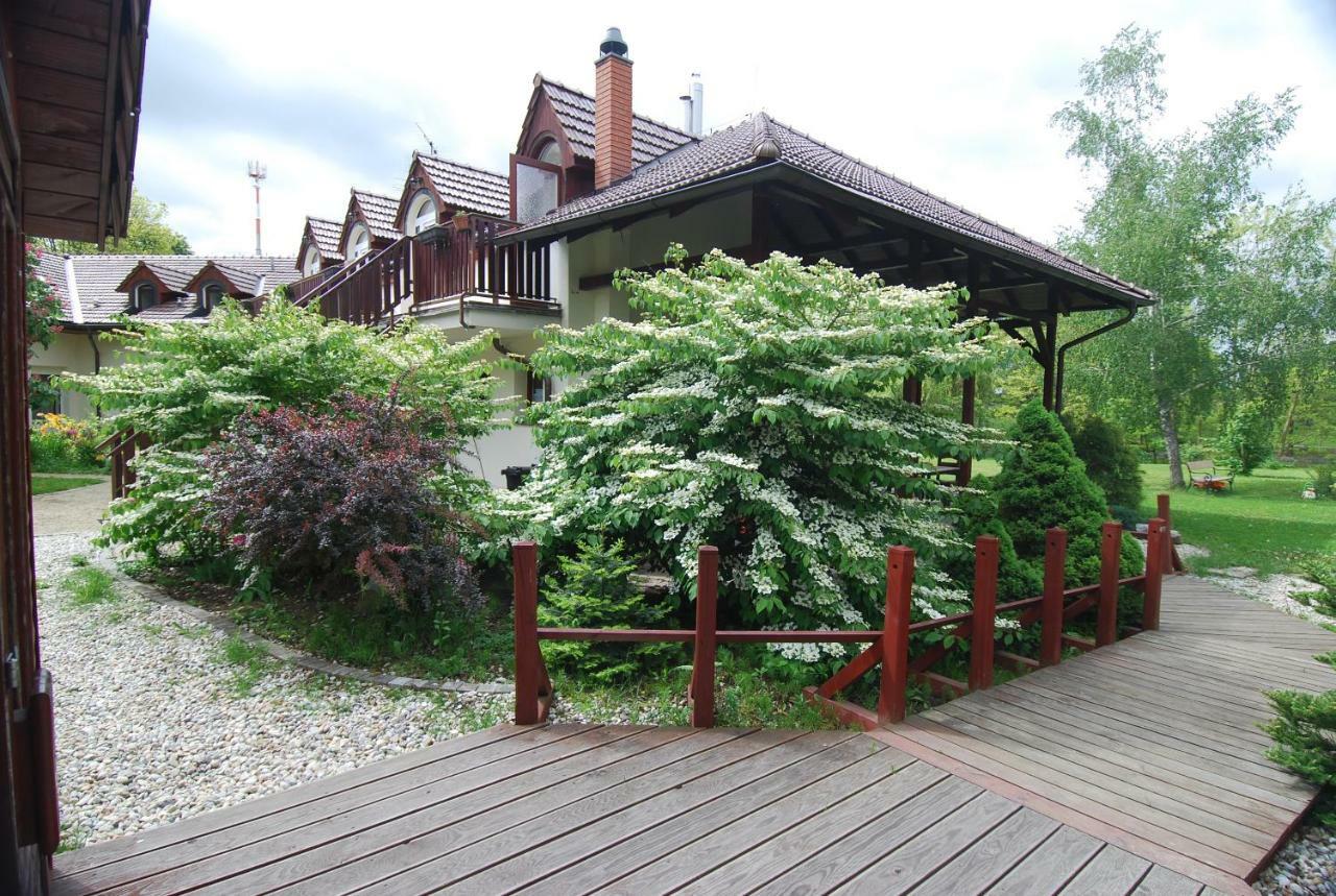 Ivanek Guest House Zvikovske Podhradi Exterior photo